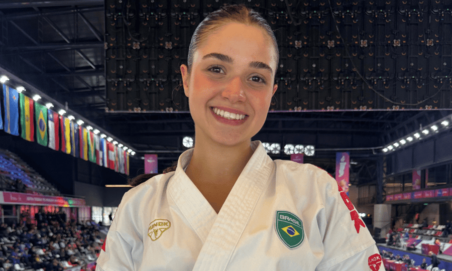 OURO. MEDALHA. JOGOS SUL-AMERICANOS. BRASIL. KARATÊ. GABRIELLE HENRIQUE.