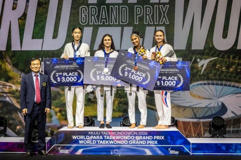 MARIA CLARA PACHECO. MOJU. MEDALHA DE OURO. TAEKWONDO.