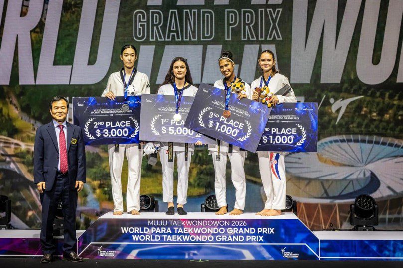 MARIA CLARA PACHECO. MOJU. MEDALHA DE OURO. TAEKWONDO.
