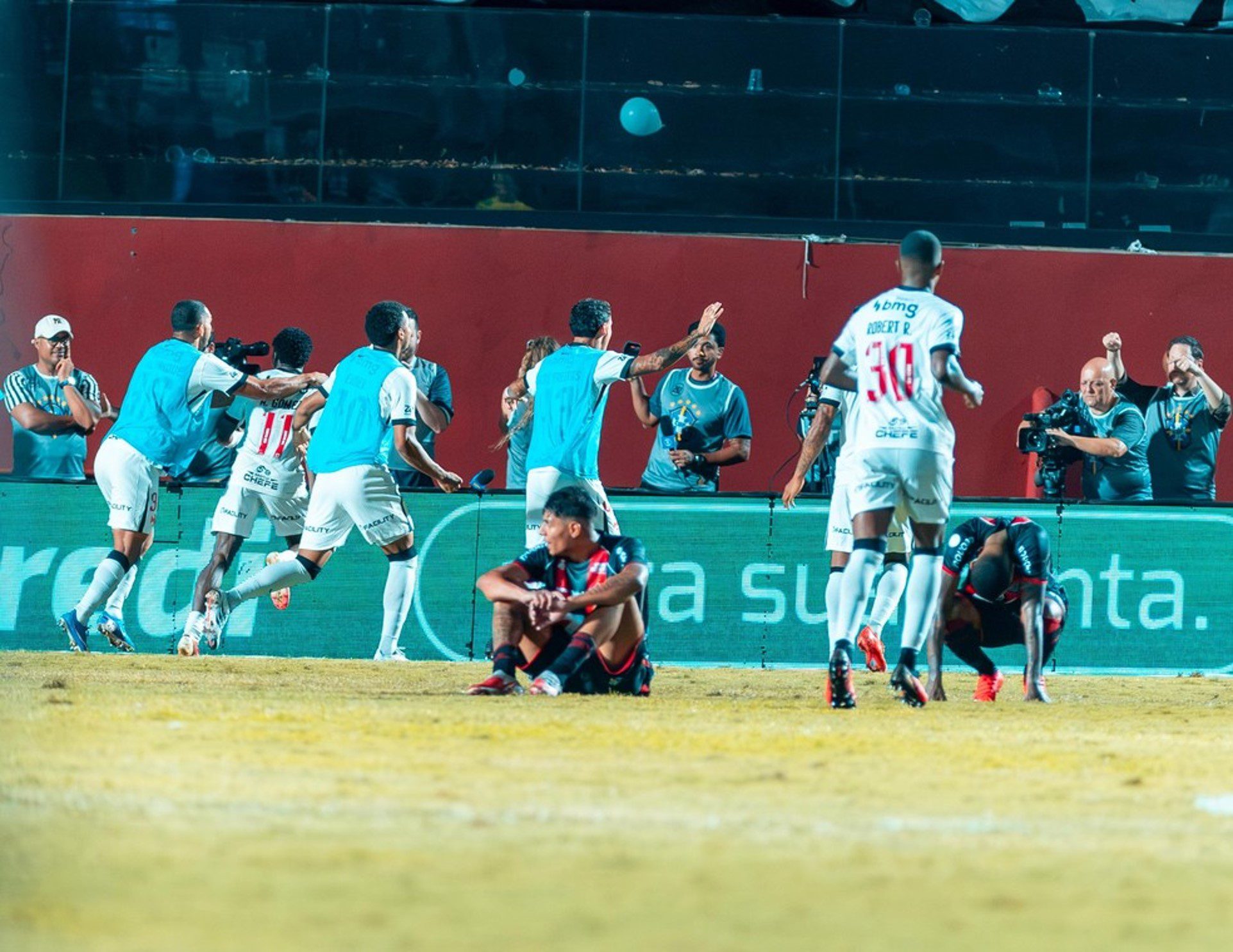 COPA DO BRASIL DE 2026. QUARTAS DE FINAL. VASCO-RJ. CLASSIFICADO. VITÓRIA-BA. ELIMINADO. QUARTAS DE FINAL. JOGO DE VOLTA. SEGUNDO JOGO. SEGUNDA PARTIDA. SEMIFINAL. PALMEIRAS-SP. CONTRA. VASCO-RJ. JOGO DE IDA. JOGO DE VOLTA. PRIMEIRO JOGO. PRIMEIRA PARTIDA. SEGUNDO JOGO. SEGUNDA PARTIDA.