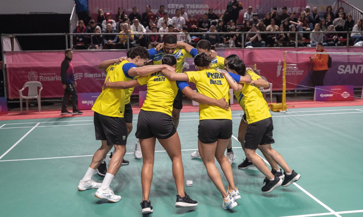 BRASIL. PERU. MEDALHA DE OURO. EQUIPE. BADMINTON. JOGOS SUL-AMERICANOS. SANTA FÉ. ARGENTINA. ROSARIO.
