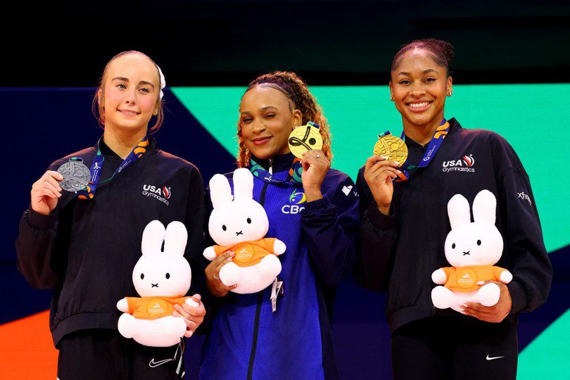 MUNDIAL DE GINÁSTICA. REBECA ANDRADE. DÉCIMA MEDALHA. GINÁSTICA ARTÍSTICA, SALTO.
